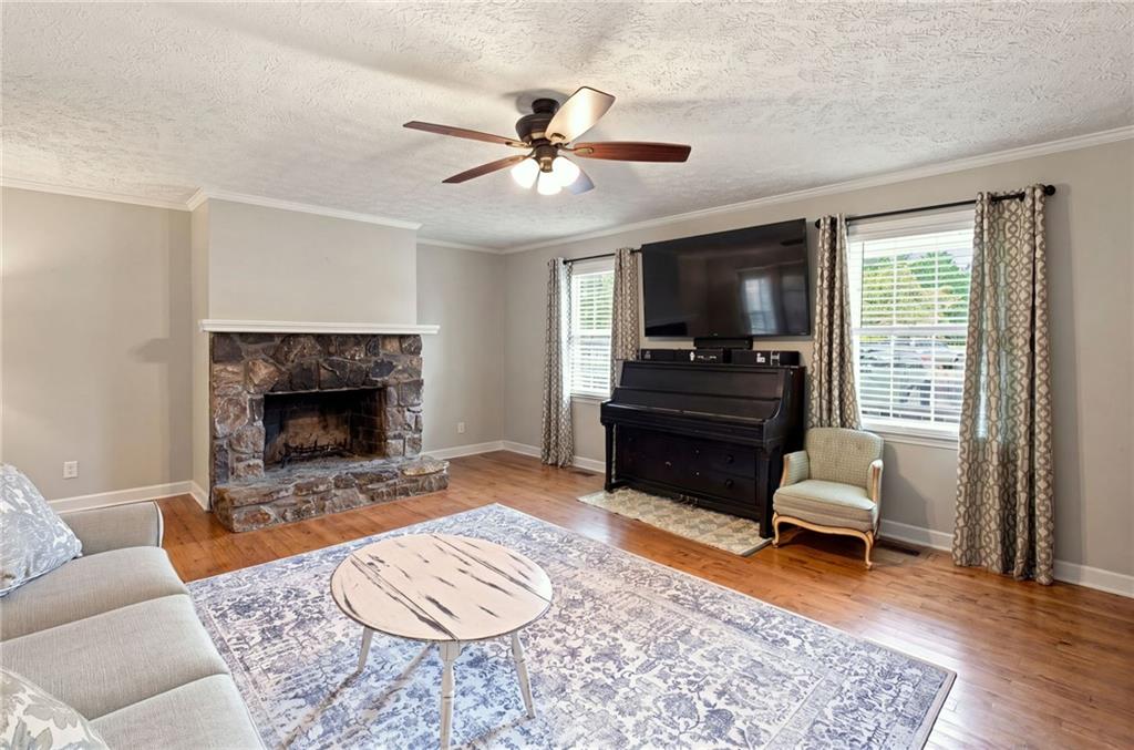 4 Fuqua Court NW