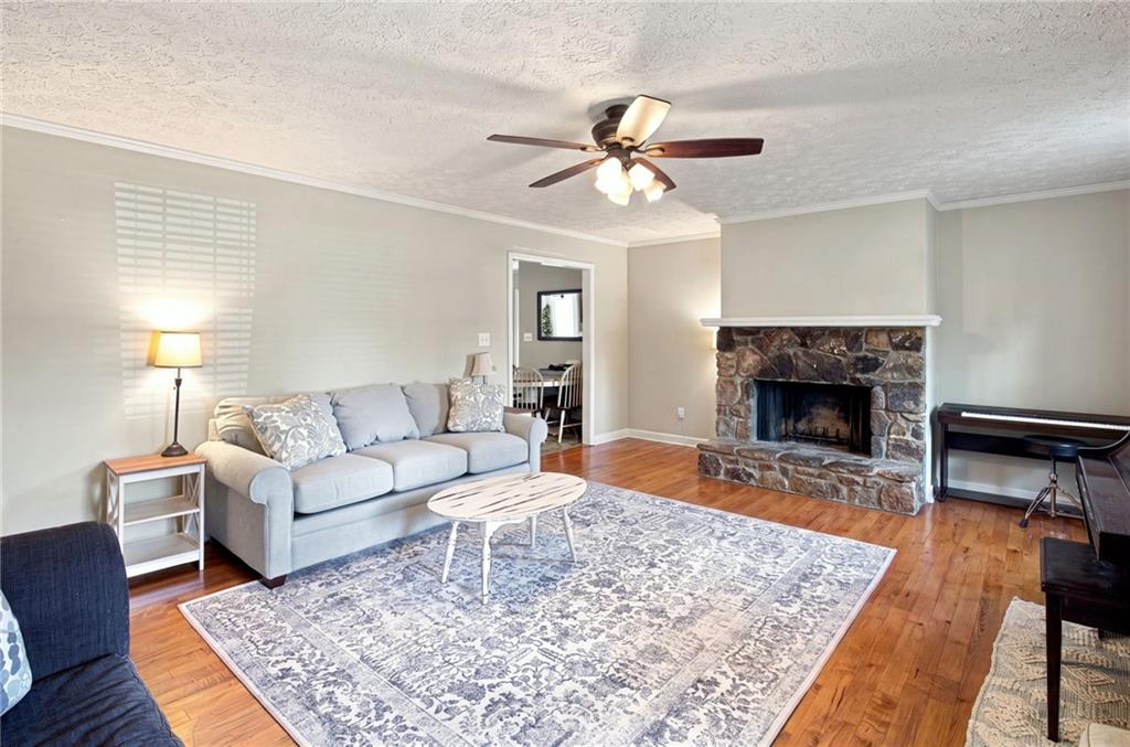 4 Fuqua Court NW