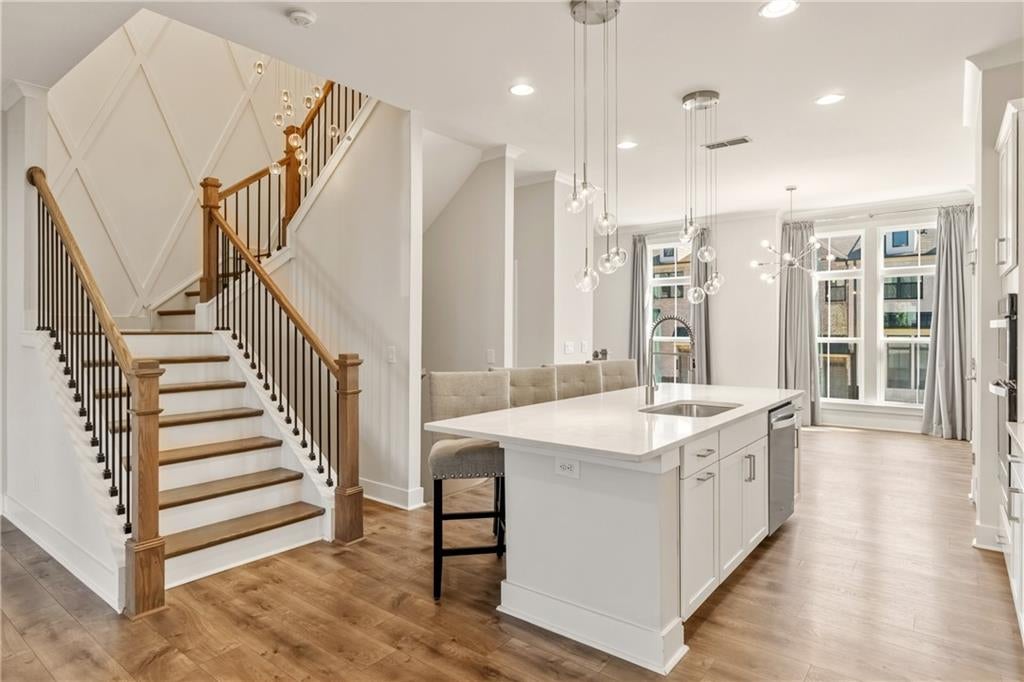 615 Fair View Circle