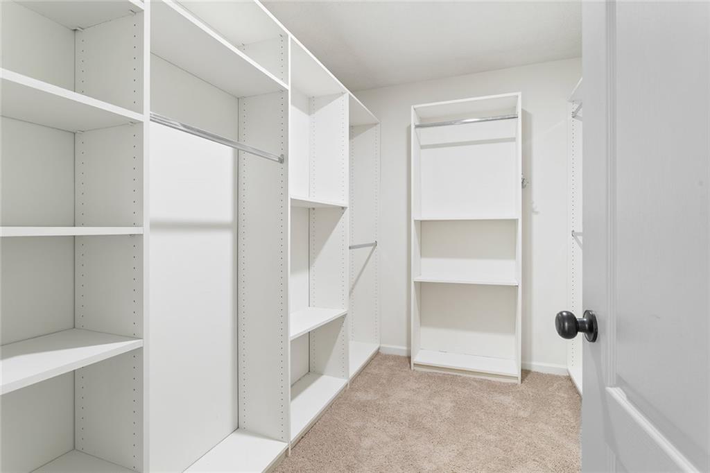 The Retreat at OHARA - Residential