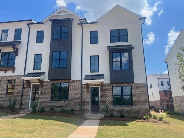 623 Silva Street 130