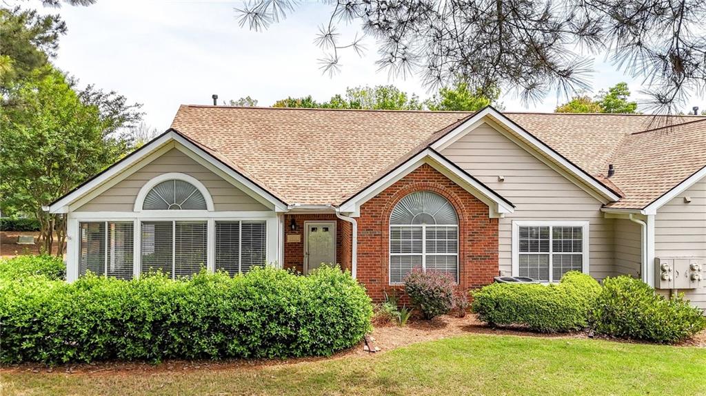 3814 Vineyards Lake Circle NW U15