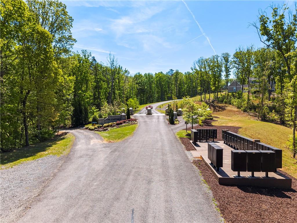 LT 112 Twisted Oak Road