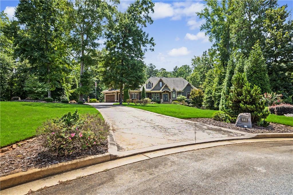 441 Warren Way