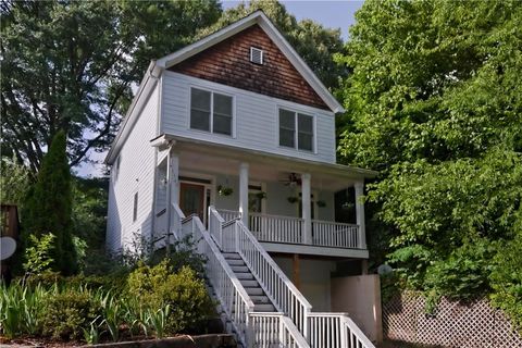 1199 Foster Place NW Atlanta GA 30318