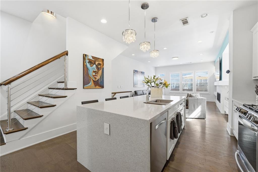 447 Alderwood Street