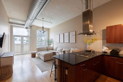 Condo For Sale - 3820 Roswell Road #205<br/> Fulton County, Atlanta, GA 30342