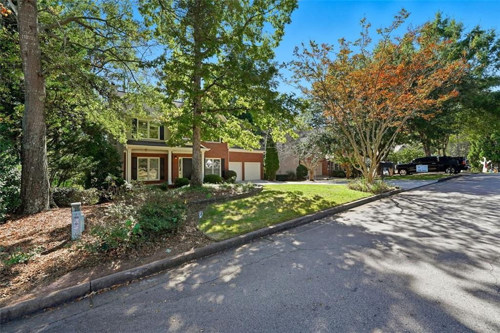 3612 BROOKEFALL Court