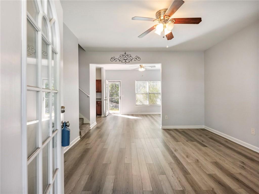 4870 Tangerine Circle