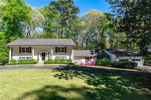 Photo of 4115 Glen Devon Drive, Atlanta, GA 30327 (MLS # 7748439)