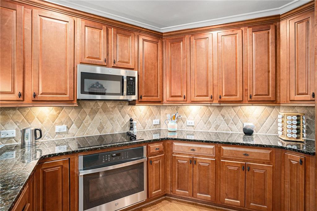 Olde Ivy at Vinings - Residential