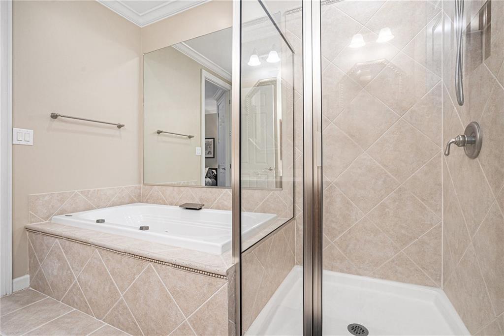 Olde Ivy at Vinings - Residential