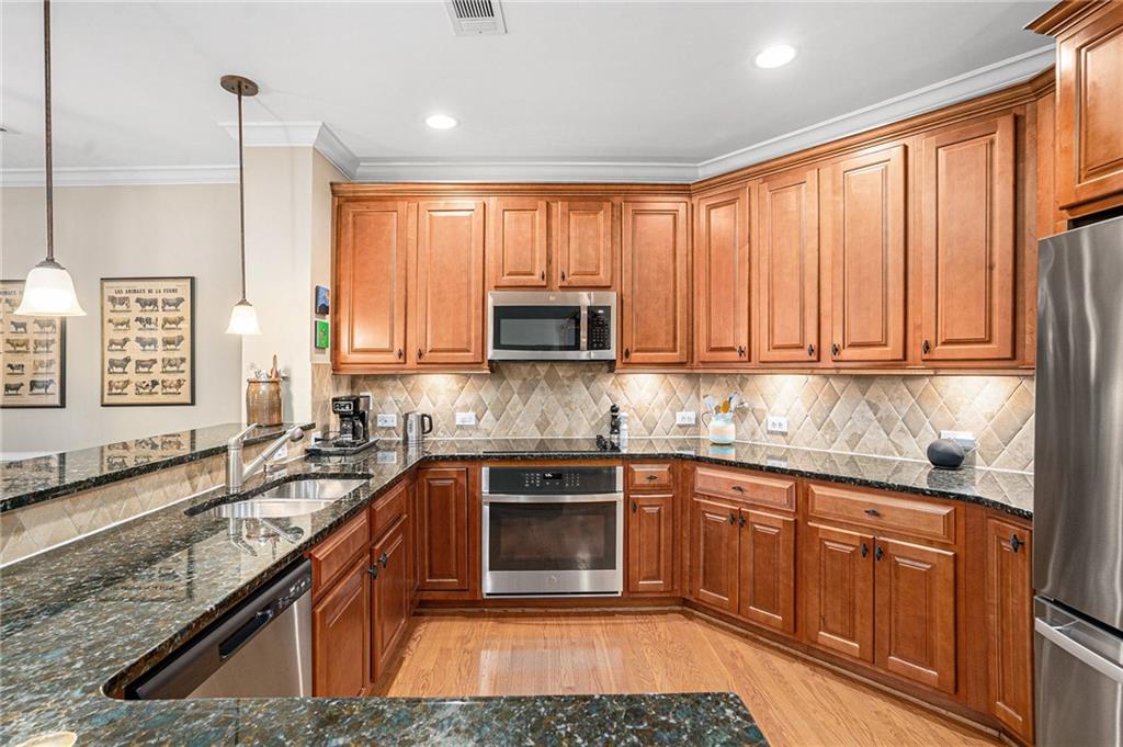 Olde Ivy at Vinings - Residential