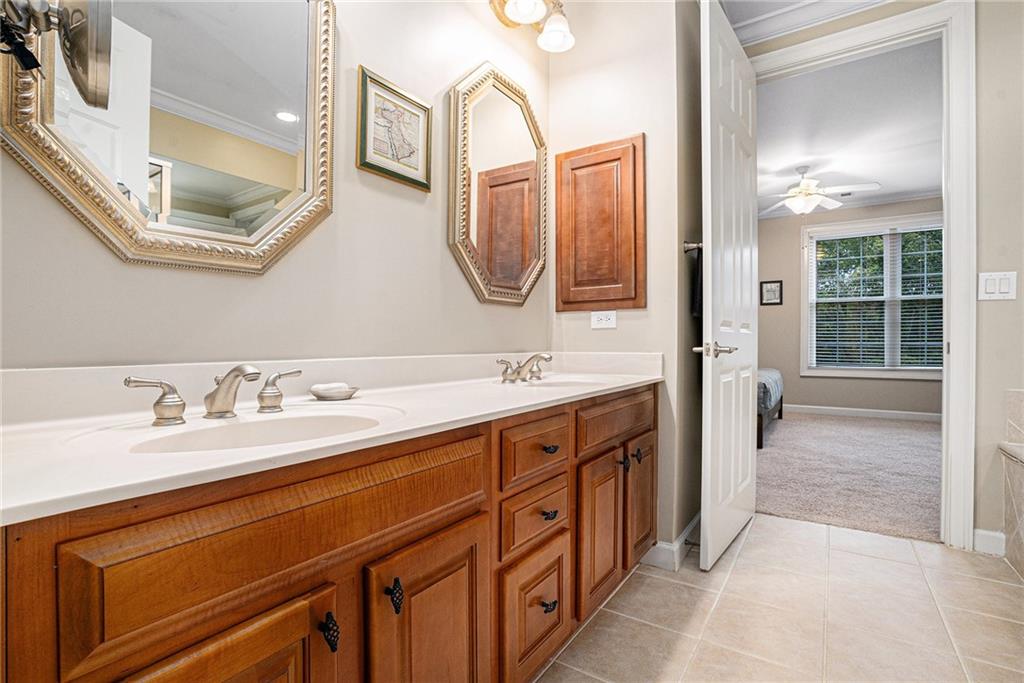 Olde Ivy at Vinings - Residential