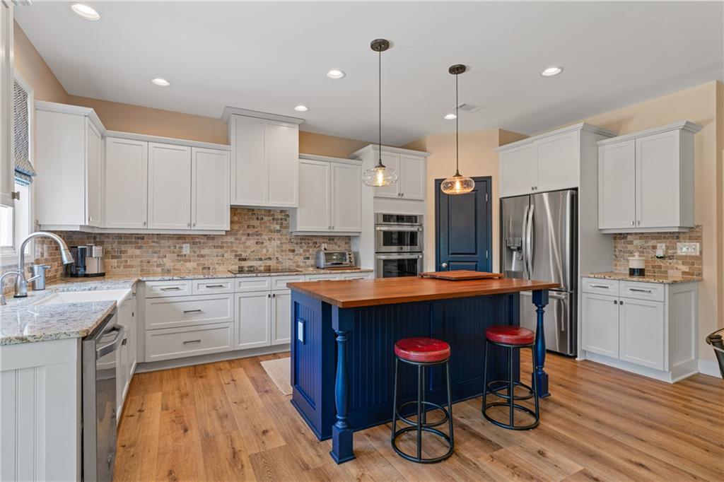 6109 Stillwater Trail, Flowery Branch, Georgia image 12