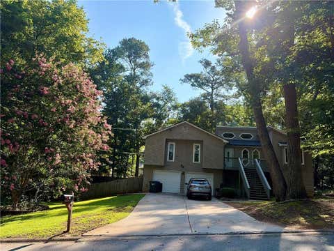 Homes For Sale - 52 Omega Drive<br/> Lawrenceville, GA 30044
