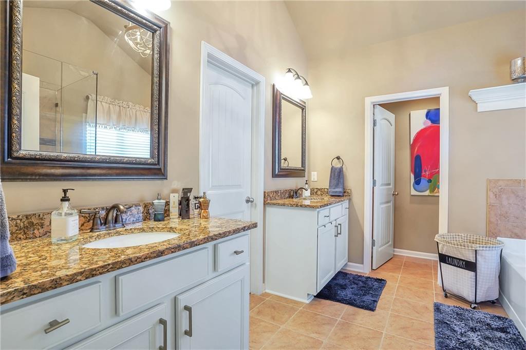 5310 Chestnut Drive, Cumming, Georgia image 23