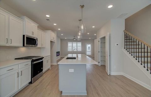 3338 Cranston Lane Kennesaw GA 30144