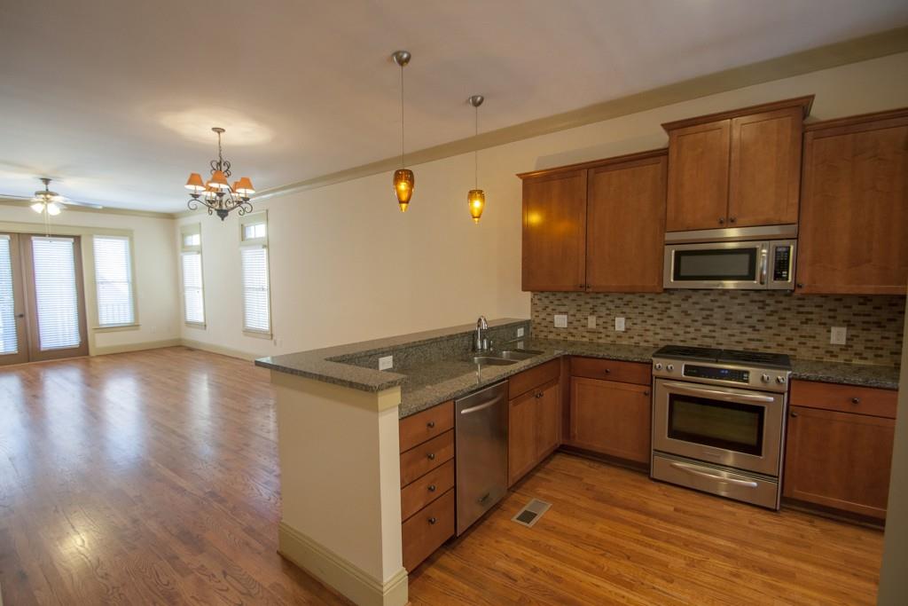 4661 Magnolia Commons
