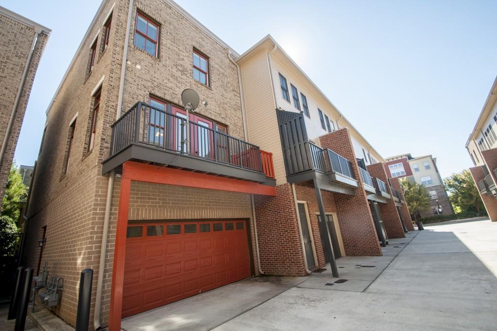 4661 Magnolia Commons