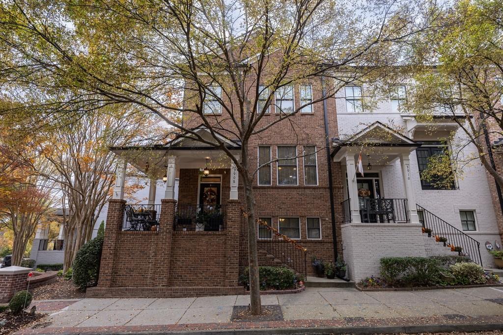 3908 Charleston Market Street