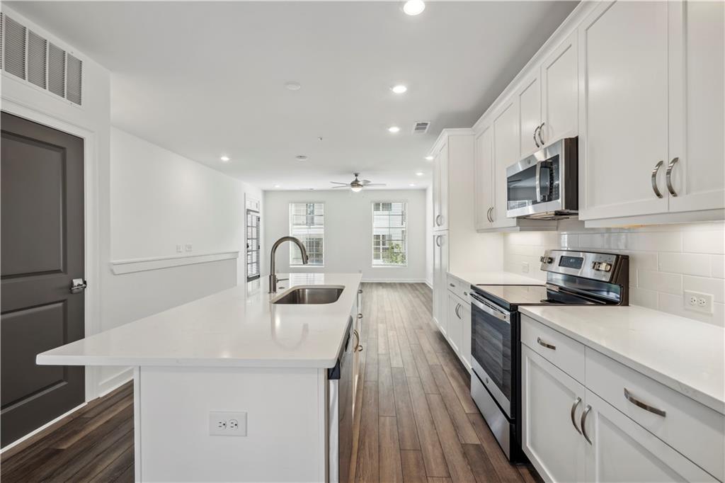 The Maxwell - Residential Lease