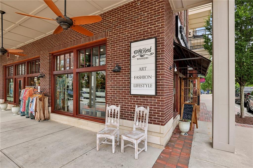 The Maxwell - Residential Lease