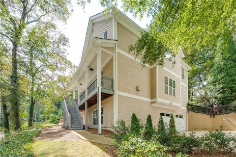 Homes For Sale - 1888 Marietta Road<br/> Atlanta, GA 30318