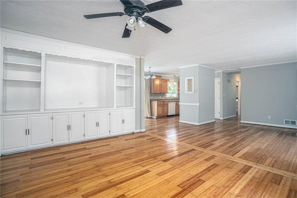 Oakdale Woods - Residential
