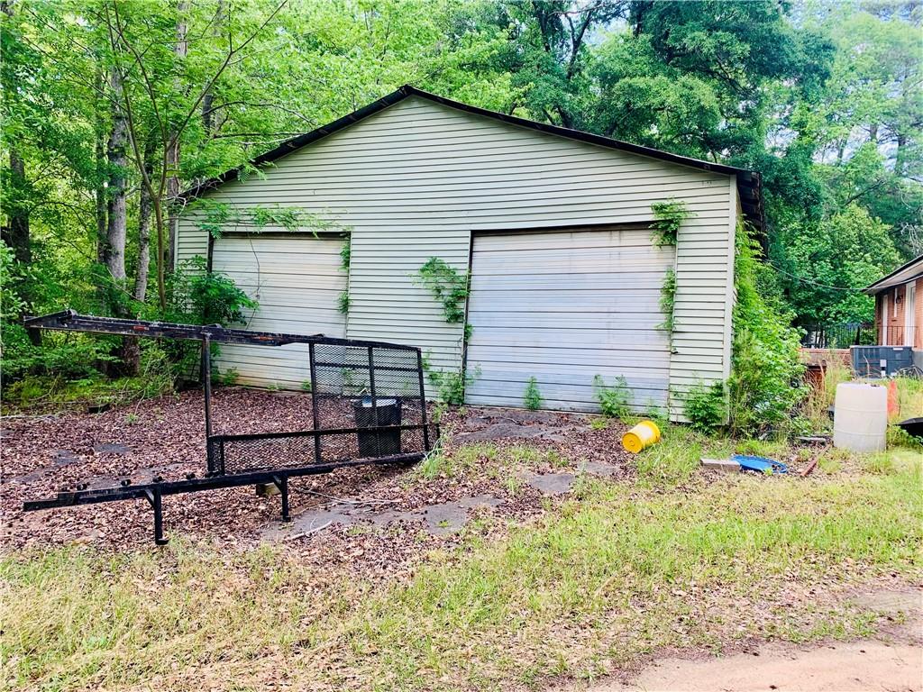 3705 Confederate Drive