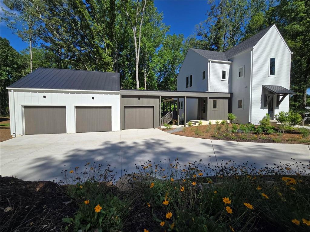 135 Cedarwood Lane