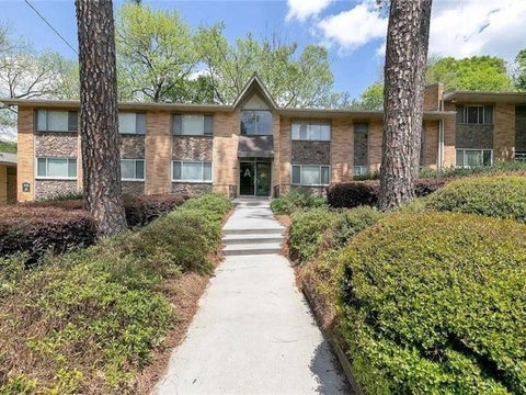 Condo For Rent - 115 Biscayne Drive #B1<br/> Atlanta, GA 30309