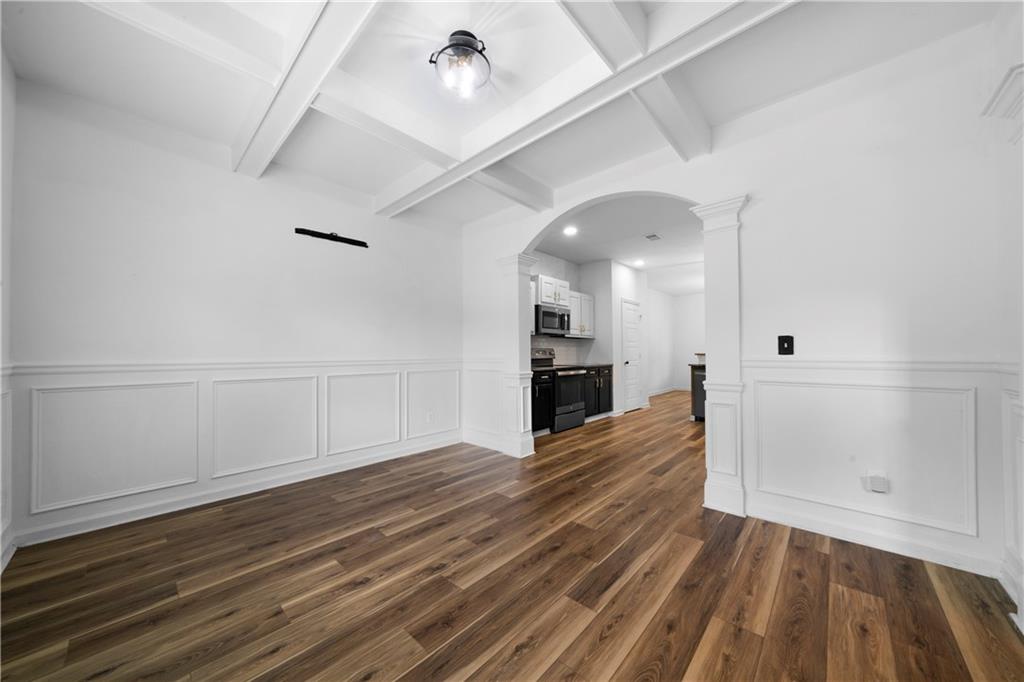 113 NATURES POINTE Trail