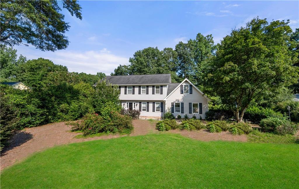 PRICE REDUCTION!!! Welcome to 361 Clear Spring Ct – a spacious 5-bedroom, 3.5-bath gem nestled in a peaceful cul-de-sac in the heart of East Cobb. Located in one of Georgia’s top-rated school districts and surrounded by beautiful parks, a close-knit community, and convenient East Cobb shopping, this home offers both comfort and incredible potential.
Inside, you’ll find plenty of room for everyone with a versatile floor plan and a finished basement perfect for entertaining, a home office, or guest space. The heart of the home extends outdoors to a screened-in porch and adjoining back deck—ideal for barbecues and summer gatherings. Take a dip in your private in-ground pool or simply enjoy the serenity of your backyard oasis.
PRICE REDUCTION!! Sellers ARE motivated! Don’t miss your chance to create the lifestyle you’ve always wanted in East Cobb!