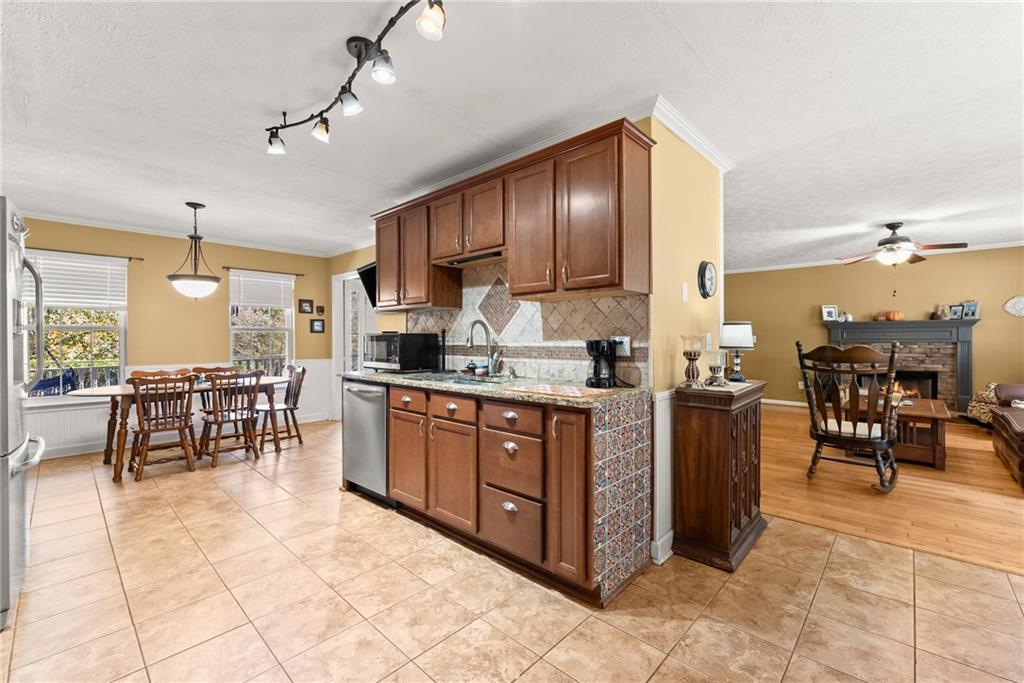Hendrix Place - Residential