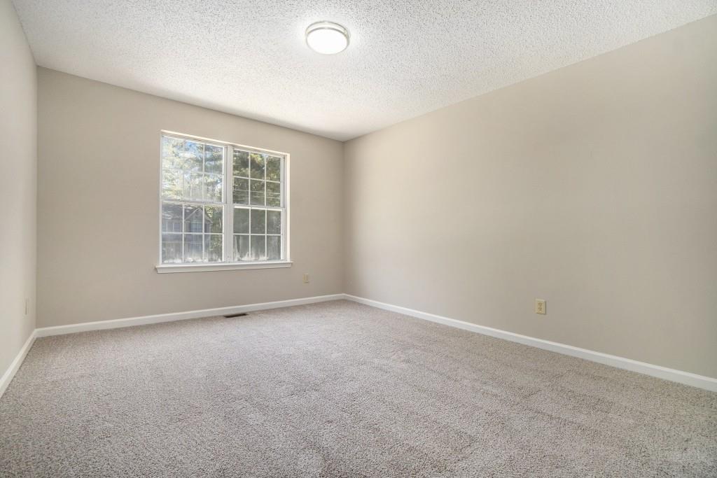 THORNTON RIDGE - Residential