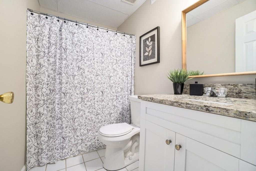 THORNTON RIDGE - Residential