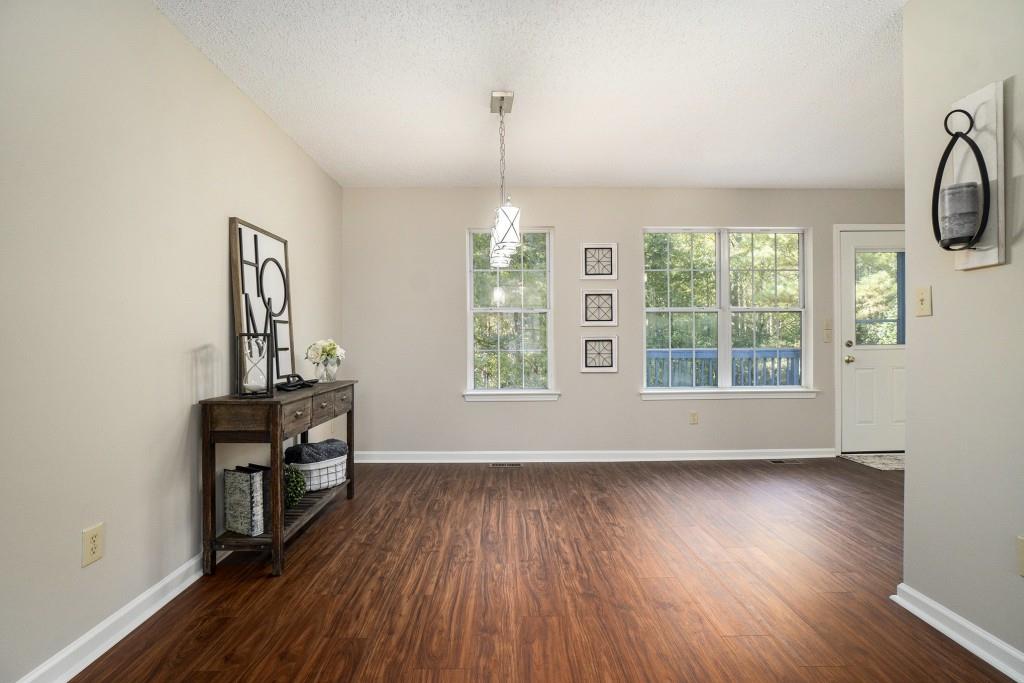 THORNTON RIDGE - Residential