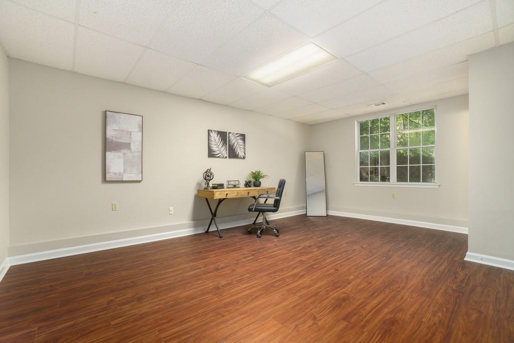 THORNTON RIDGE - Residential