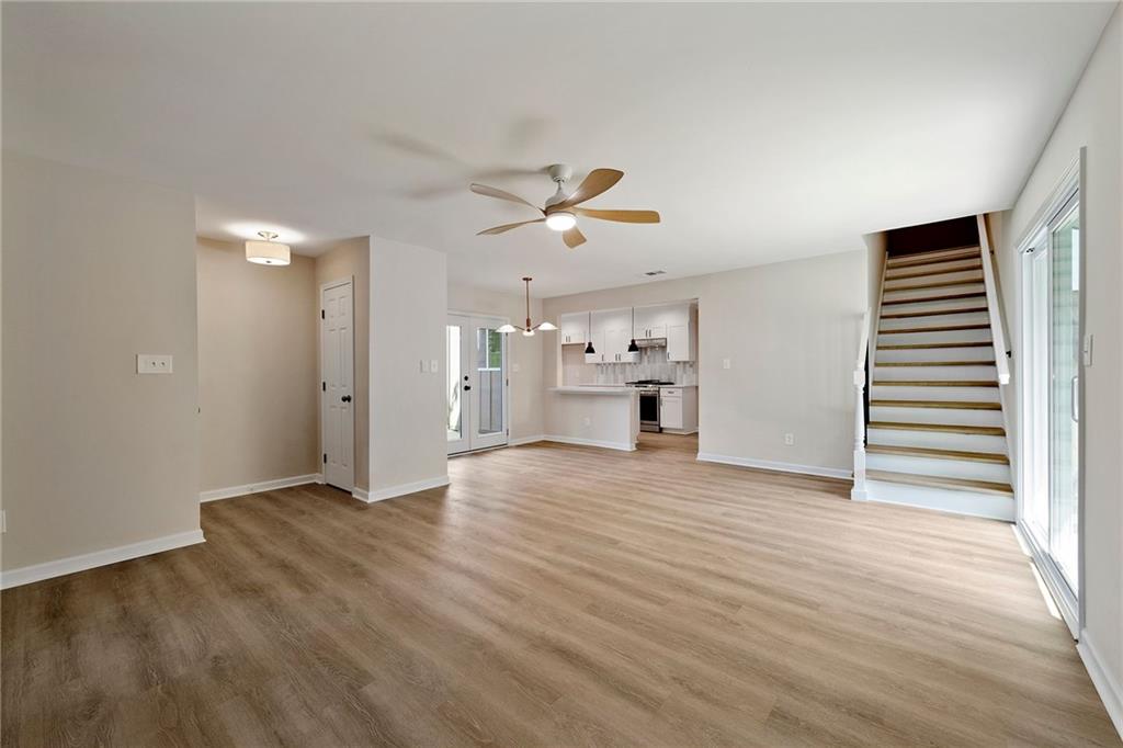 839 Manning Villas Court SW