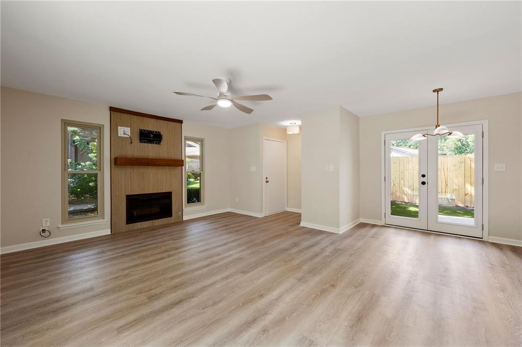 839 Manning Villas Court SW