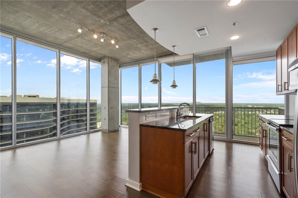 855 Peachtree Street NE 2914