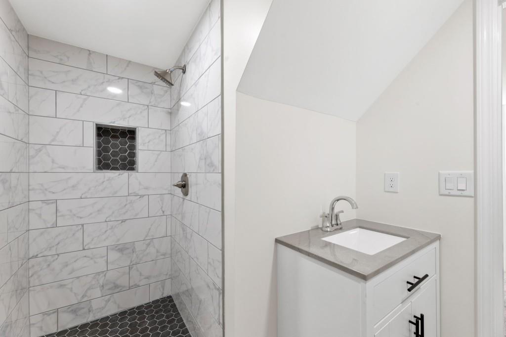 Ravenwood - Residential