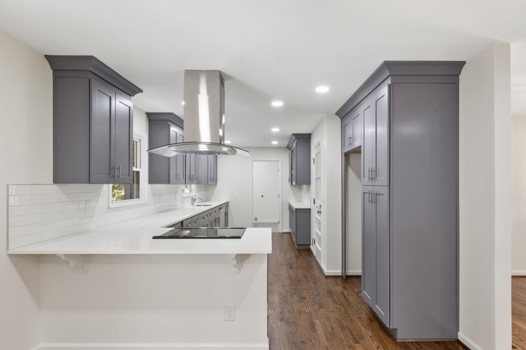 Ravenwood - Residential