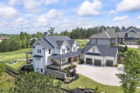 A home in Toccoa