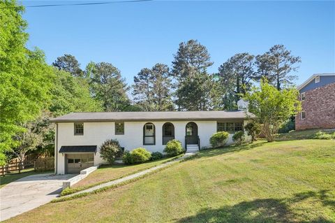 Photo of 2160 Groover Road, Marietta, GA 30062 (MLS # 7751903)