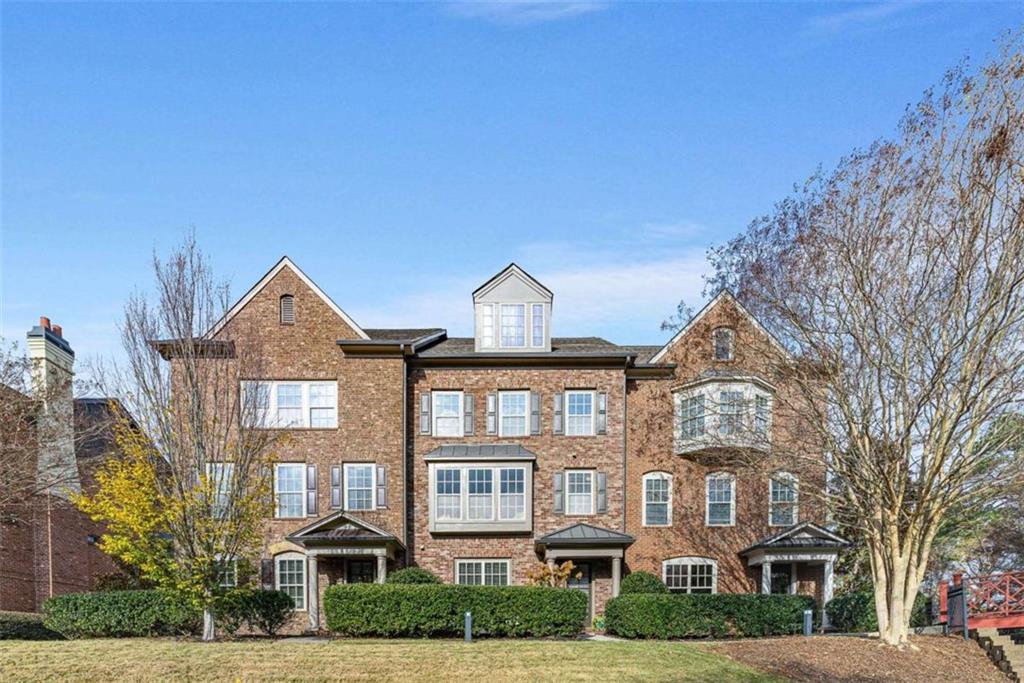 552 Micayne Circle SE