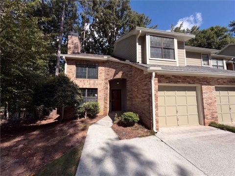 Townhouse For Sale - 506 Mansard Walk<br/> Alpharetta, GA 30022