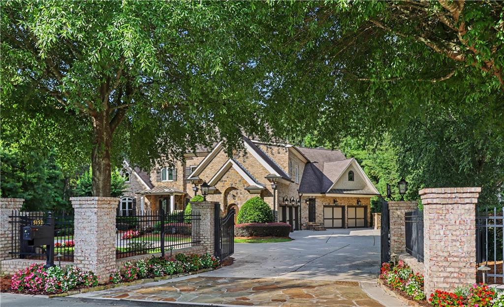 5152 Legends Drive