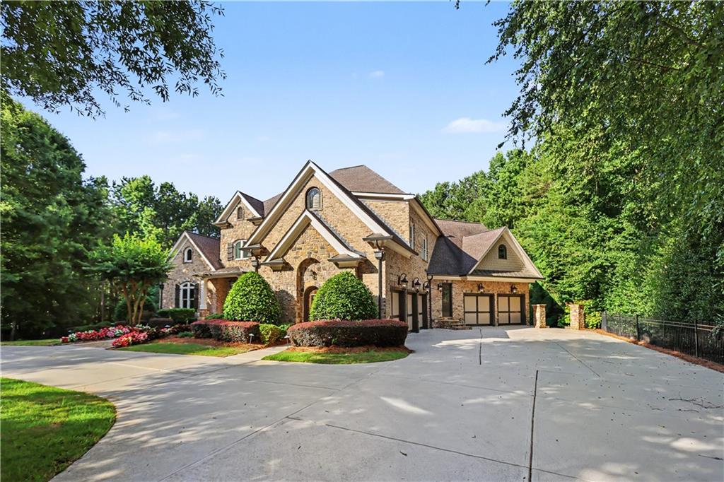 5152 Legends Drive